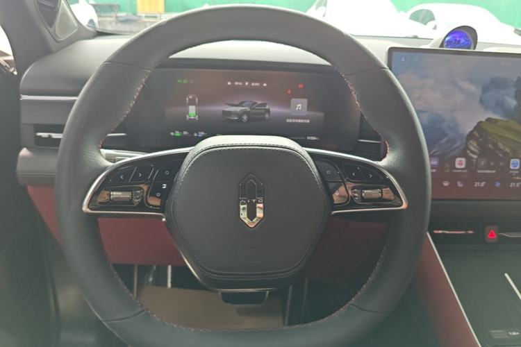Used Hima AITO M5 2025 Extended-Range Ultra Rear-Wheel-Drive Version Steering Wheel