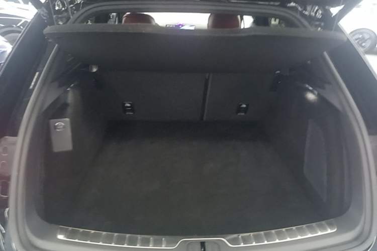 Used Hima AITO M5 2025 Extended-Range Ultra Rear-Wheel-Drive Version Trunk