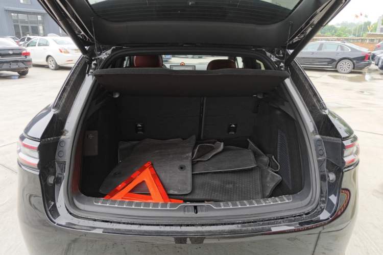 Used Hima AITO M5 2025 Extended-Range Ultra Rear-Wheel-Drive Version Trunk