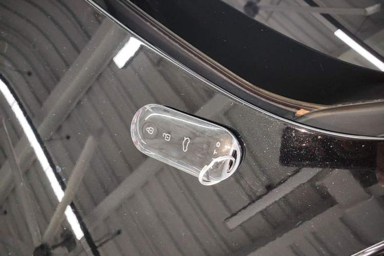 Used Hima AITO M5 2025 Extended-Range Ultra All-Wheel-Drive Version Vehicle Key