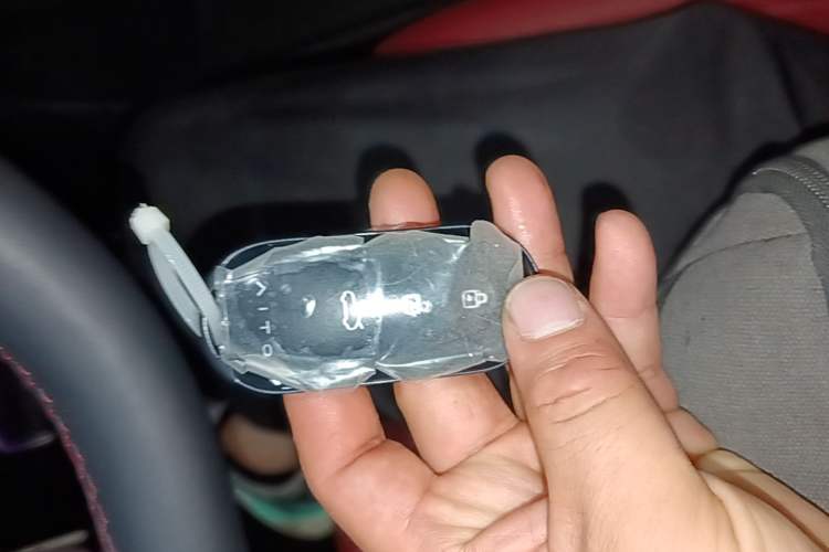 Used Hima AITO M5 2025 Extended-Range Ultra Rear-Wheel-Drive Version Vehicle Key