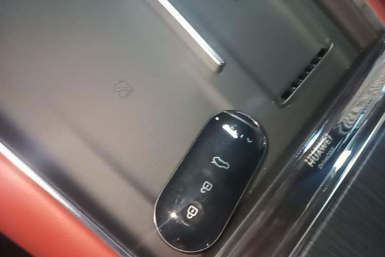Used Hima AITO M5 2025 Extended-Range Ultra Rear-Wheel-Drive Version Vehicle Key