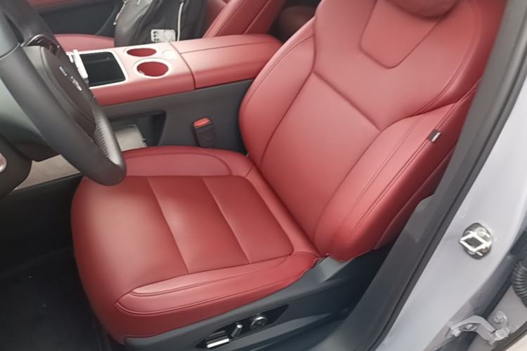 Used Hima AITO M5 2025 Extended-Range Ultra All-Wheel-Drive Version Left Front Seat