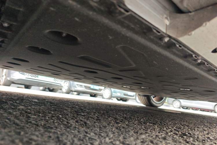Used Hima AITO M5 2025 All-Electric Ultra Rear-Wheel-Drive Version Chassis Front Left