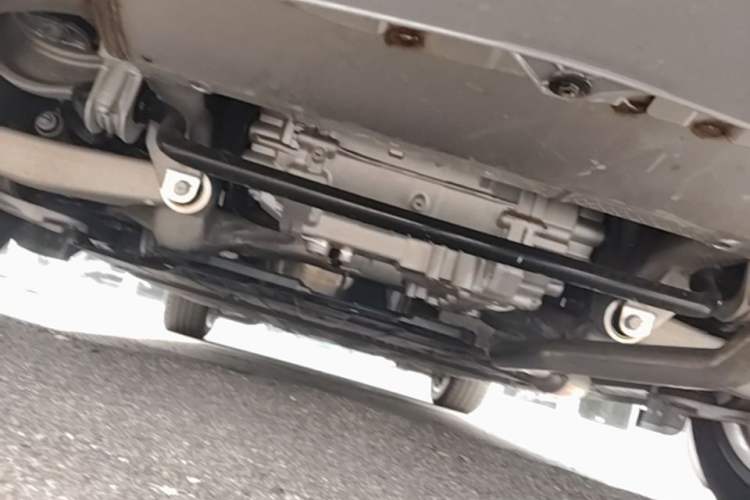 Used Hima AITO M5 2025 Extended-Range Ultra All-Wheel-Drive Version Chassis Rear
