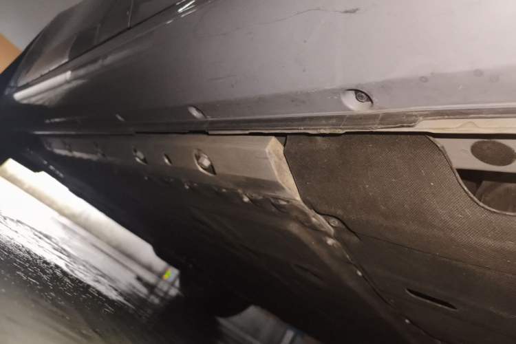Used Hima AITO M5 2025 Extended-Range Ultra Rear-Wheel-Drive Version Chassis Rear Left