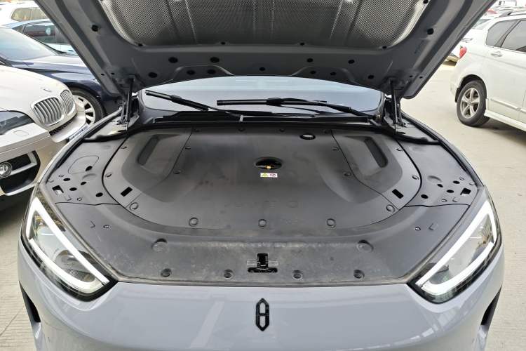 Used Hima AITO M5 2025 Extended-Range Ultra All-Wheel-Drive Version Engine Bay