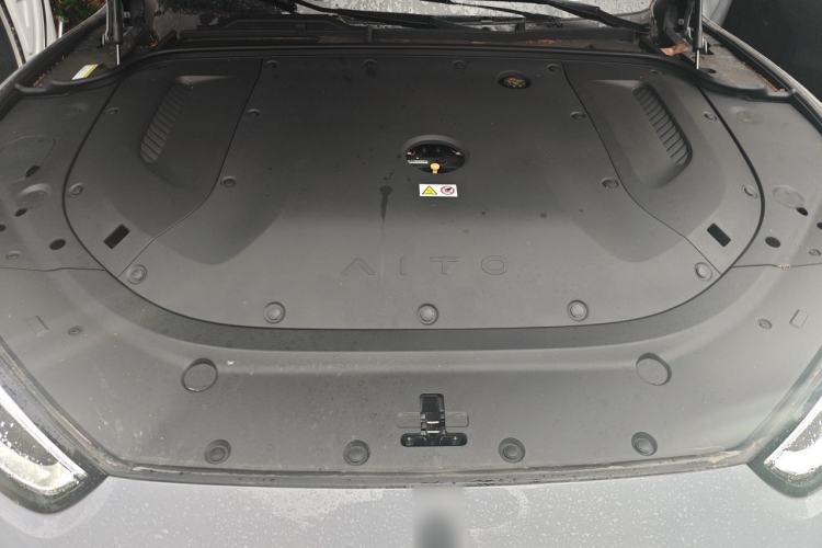 Used Hima AITO M5 2025 Extended-Range Ultra Rear-Wheel-Drive Version Engine Bay