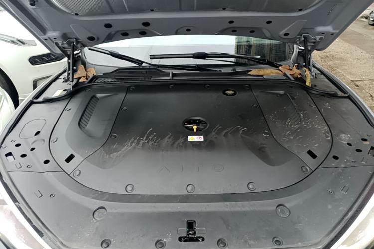 Used Hima AITO M5 2025 Extended-Range Ultra All-Wheel-Drive Version Engine Bay