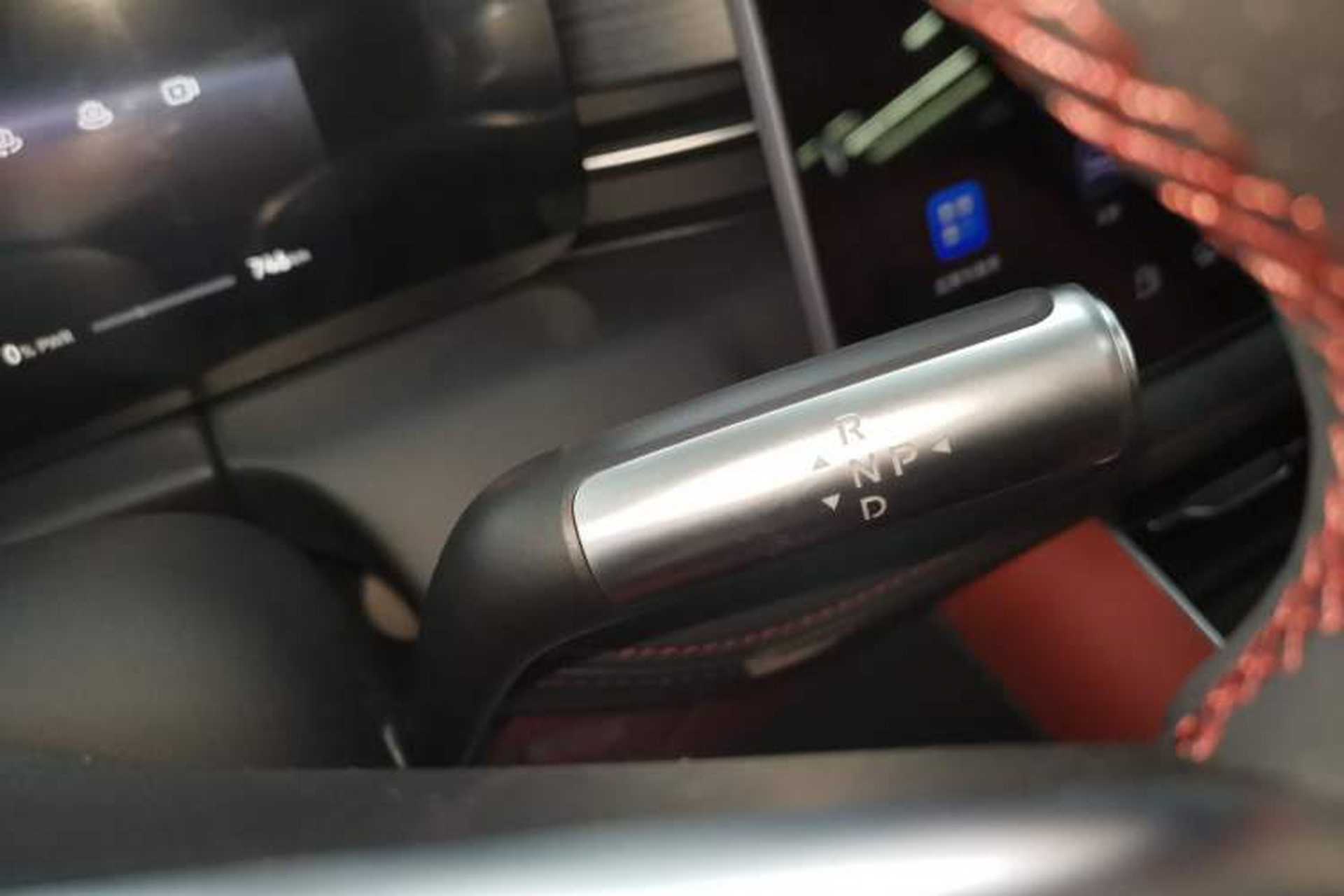 Used Hima AITO M5 2025 Extended-Range Ultra All-Wheel-Drive Version Gear Lever