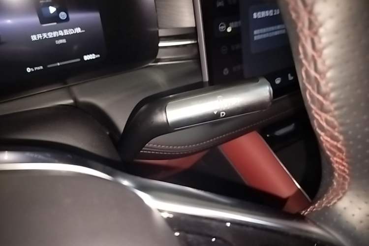 Used Hima AITO M5 2025 Extended-Range Ultra All-Wheel-Drive Version Gear Lever