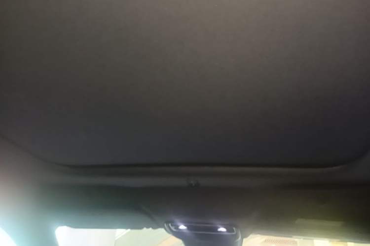 Used Hima AITO M5 2025 Extended-Range Ultra All-Wheel-Drive Version Headliner
