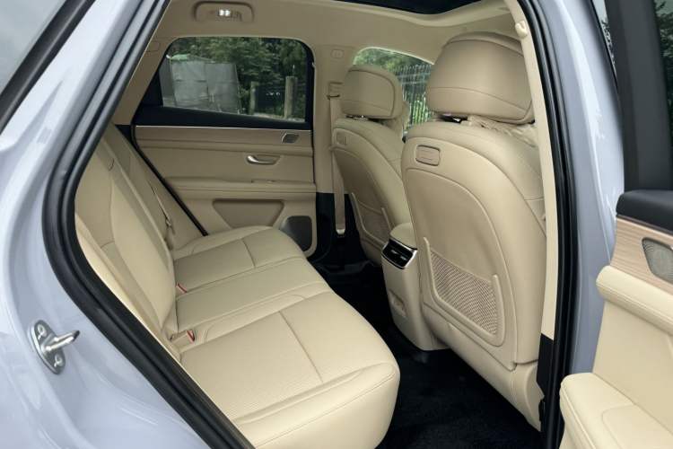 Used Hima AITO M5 2025 All-Electric Ultra Rear-Wheel-Drive Version Interior 2