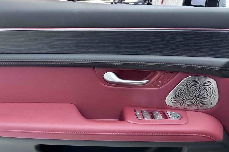 Used Hima AITO M5 2025 Extended-Range Ultra All-Wheel-Drive Version Interior 6