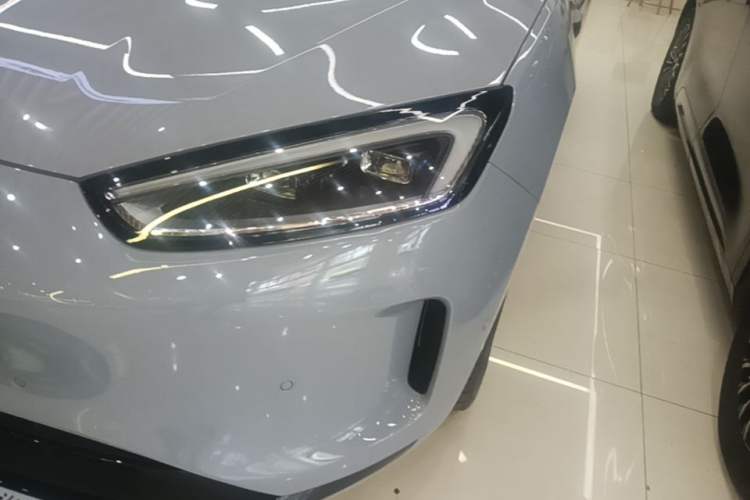Used Hima AITO M5 2025 Extended-Range Ultra All-Wheel-Drive Version Left Front Headlight