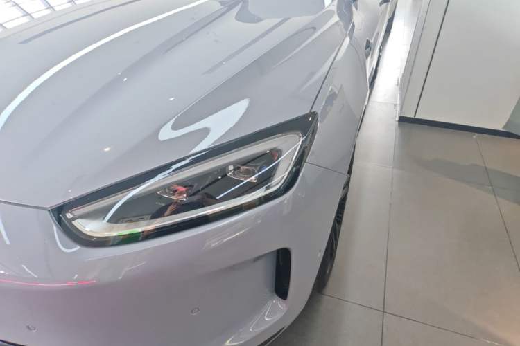 Used Hima AITO M5 2025 Extended-Range Ultra All-Wheel-Drive Version Left Front Headlight