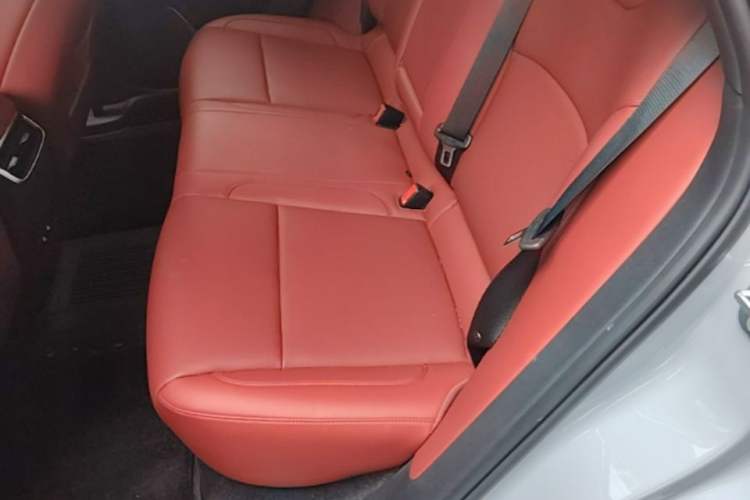 Used Hima AITO M5 2025 Extended-Range Ultra All-Wheel-Drive Version Left Rear Seat