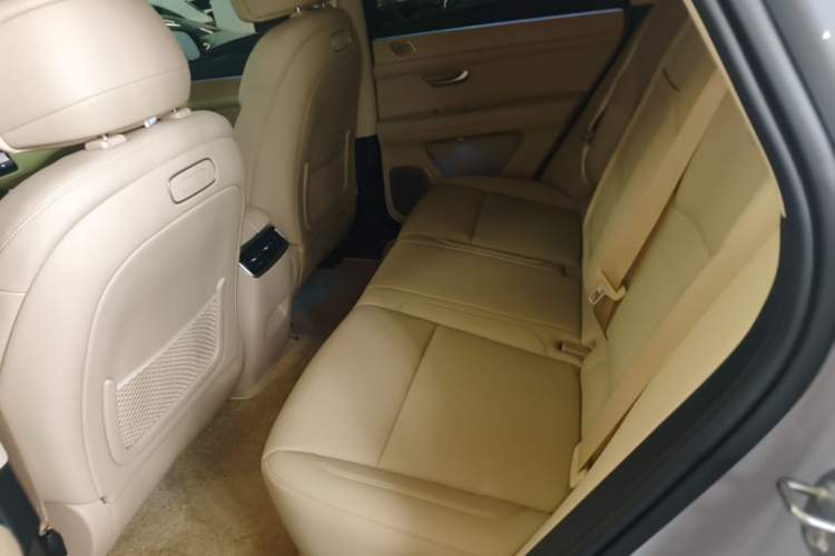 Used Hima AITO M5 2025 All-Electric Ultra Rear-Wheel-Drive Version Left Rear Seat
