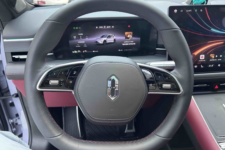 Used Hima AITO M5 2025 Extended-Range Ultra All-Wheel-Drive Version Steering Wheel