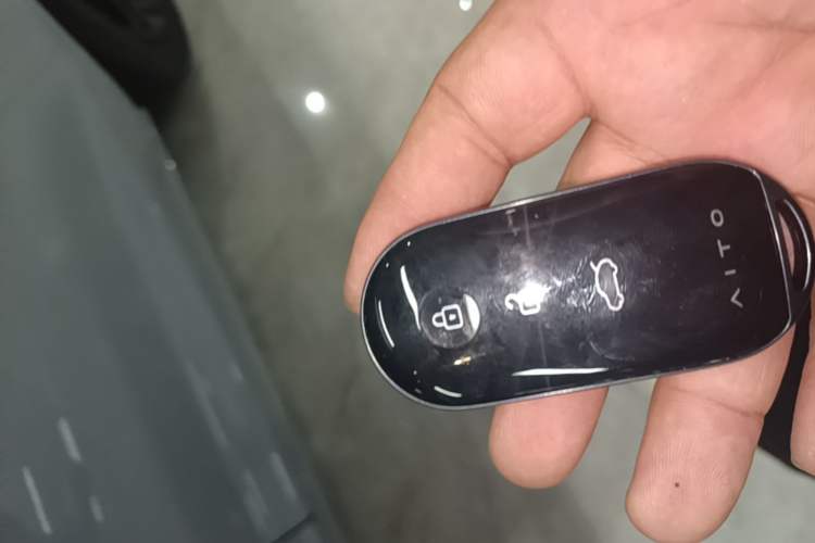 Used Hima AITO M5 2025 Extended-Range Ultra All-Wheel-Drive Version Vehicle Key