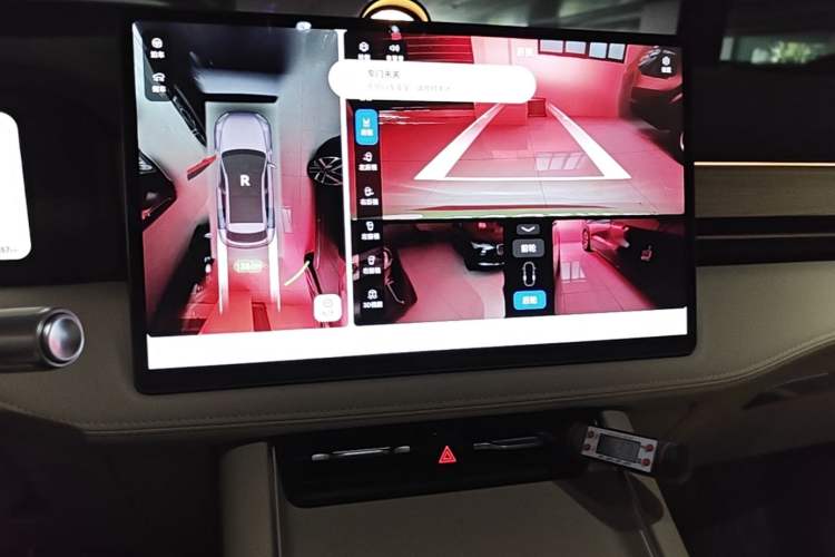Used Hima AITO M5 2025 Extended-Range Ultra All-Wheel-Drive Version Audio And AC Panel