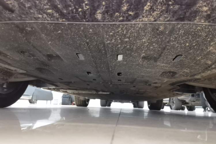 Used Hima AITO M5 2025 Extended-Range Ultra All-Wheel-Drive Version Chassis Front
