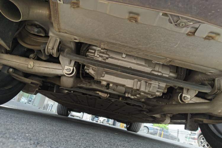 Used Hima AITO M5 2025 Extended-Range Ultra All-Wheel-Drive Version Chassis Rear