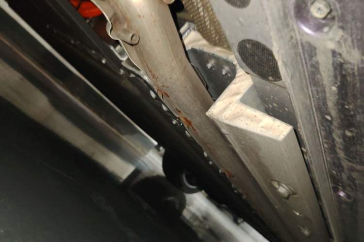 Used Hima AITO M5 2025 Extended-Range Ultra All-Wheel-Drive Version Chassis Rear Right