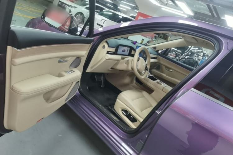 Used Hima AITO M5 2025 Extended-Range Ultra All-Wheel-Drive Version Driver Seat
