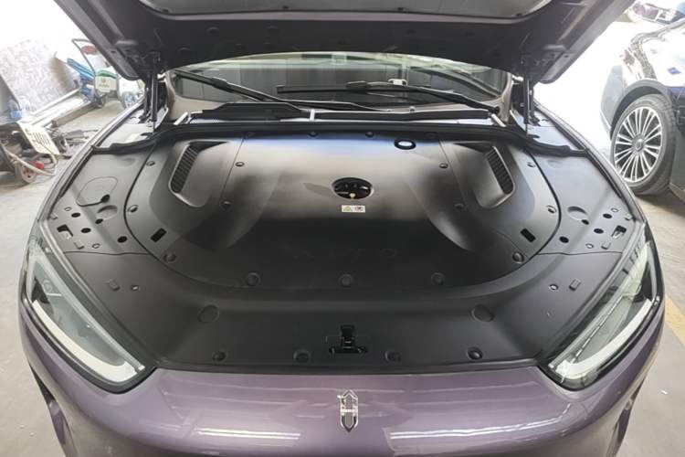 Used Hima AITO M5 2025 Extended-Range Ultra All-Wheel-Drive Version Engine Bay
