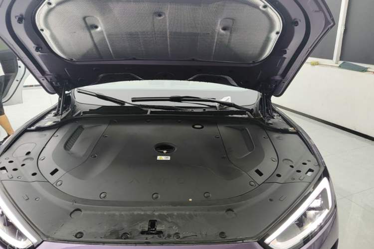 Used Hima AITO M5 2025 Extended-Range Ultra All-Wheel-Drive Version Engine Bay