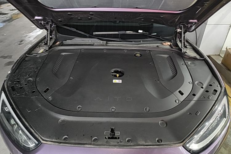 Used Hima AITO M5 2025 Extended-Range Ultra All-Wheel-Drive Version Engine Bay