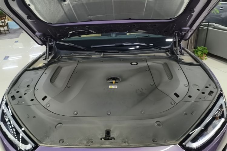 Used Hima AITO M5 2025 Extended-Range Ultra All-Wheel-Drive Version Engine Bay