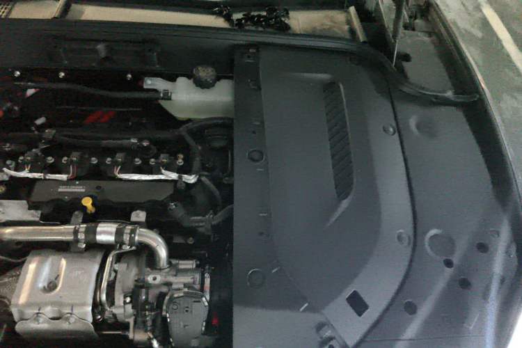Used Hima AITO M5 2025 Extended-Range Ultra All-Wheel-Drive Version Engine Bay Left