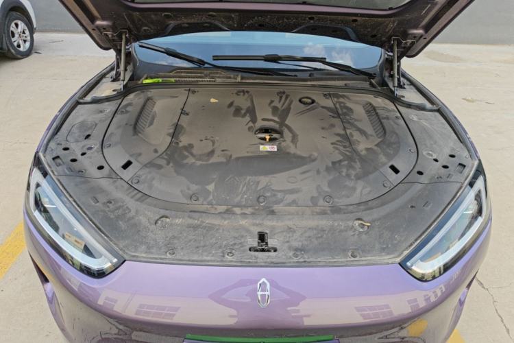 Used Hima AITO M5 2025 Extended-Range Ultra All-Wheel-Drive Version Engine Bay