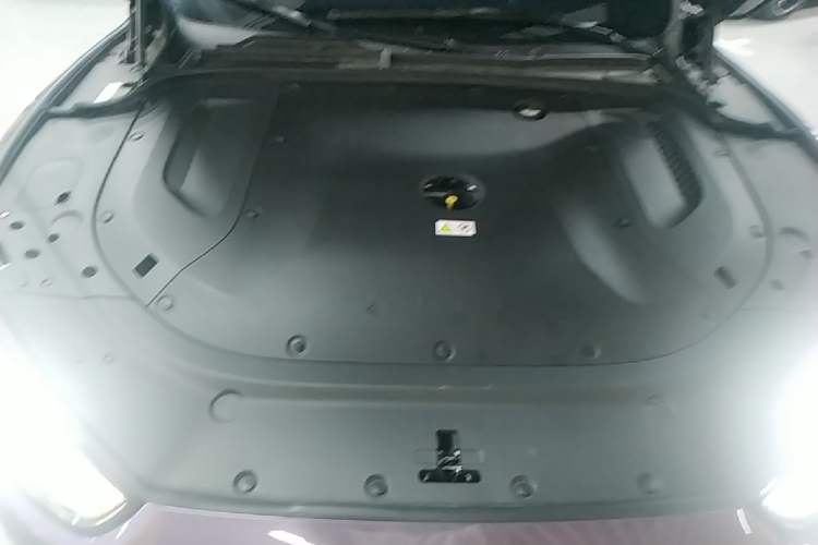Used Hima AITO M5 2025 Extended-Range Ultra All-Wheel-Drive Version Engine Bay