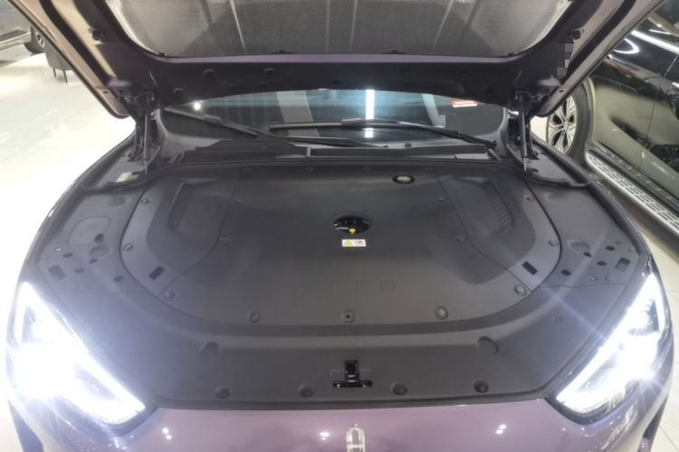 Used Hima AITO M5 2025 Extended-Range Ultra All-Wheel-Drive Version Engine Bay