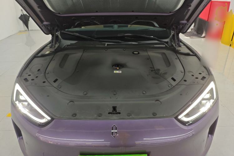 Used Hima AITO M5 2025 Extended-Range Ultra All-Wheel-Drive Version Engine Bay