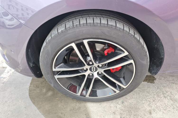 Used Hima AITO M5 2025 Extended-Range Ultra All-Wheel-Drive Version Exterior 2