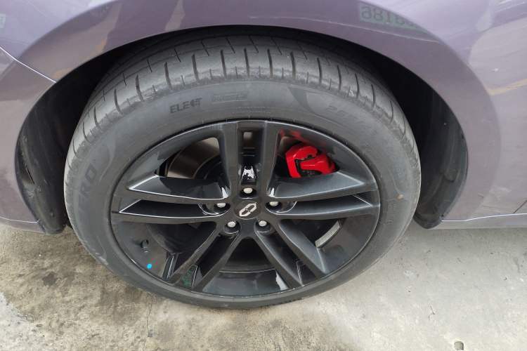 Used Hima AITO M5 2025 Extended-Range Ultra All-Wheel-Drive Version Exterior 2