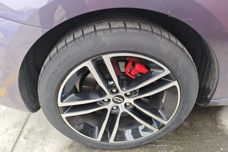 Used Hima AITO M5 2025 Extended-Range Ultra All-Wheel-Drive Version Exterior 3
