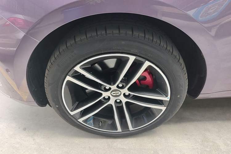 Used Hima AITO M5 2025 Extended-Range Ultra All-Wheel-Drive Version Exterior 4