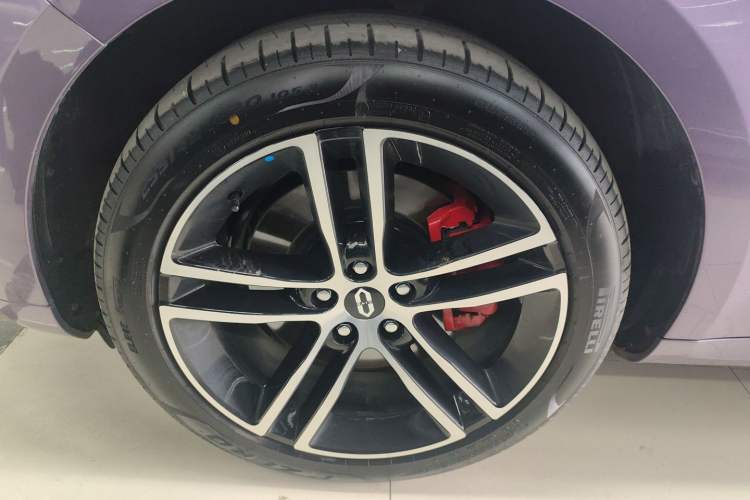 Used Hima AITO M5 2025 Extended-Range Ultra All-Wheel-Drive Version Exterior 4