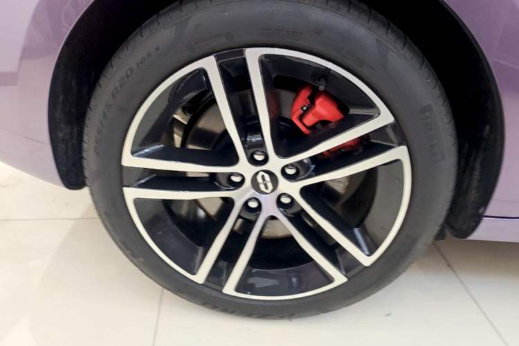 Used Hima AITO M5 2025 Extended-Range Ultra All-Wheel-Drive Version Exterior 5