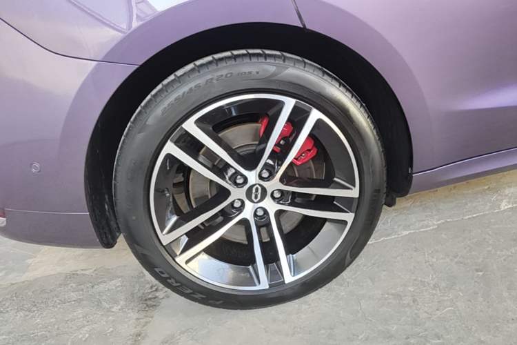 Used Hima AITO M5 2025 Extended-Range Ultra All-Wheel-Drive Version Exterior 5