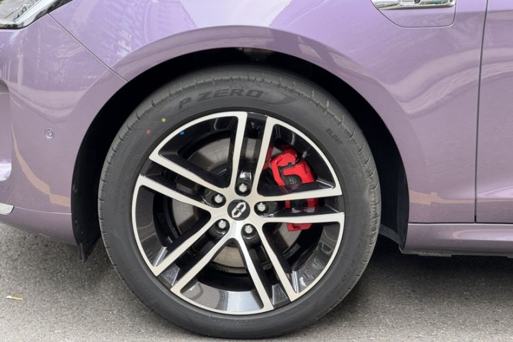 Used Hima AITO M5 2025 Extended-Range Ultra All-Wheel-Drive Version Exterior 6