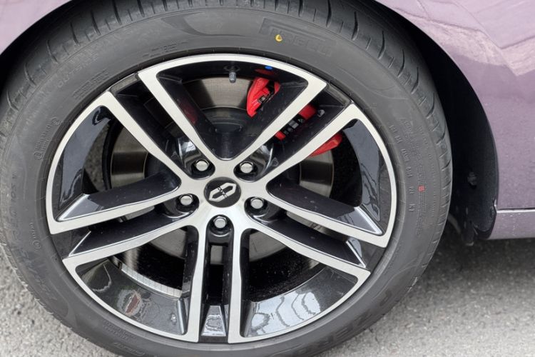 Used Hima AITO M5 2025 Extended-Range Ultra All-Wheel-Drive Version Exterior 9