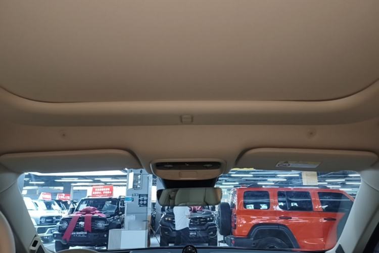 Used Hima AITO M5 2025 Extended-Range Ultra All-Wheel-Drive Version Headliner