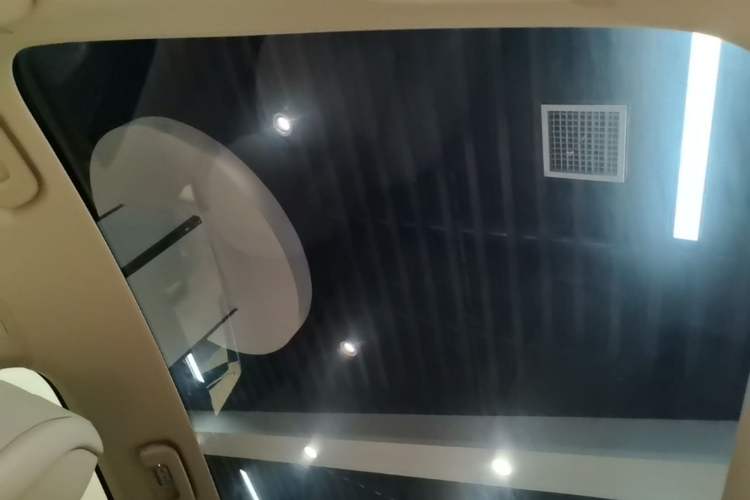 Used Hima AITO M5 2025 Extended-Range Ultra All-Wheel-Drive Version Headliner