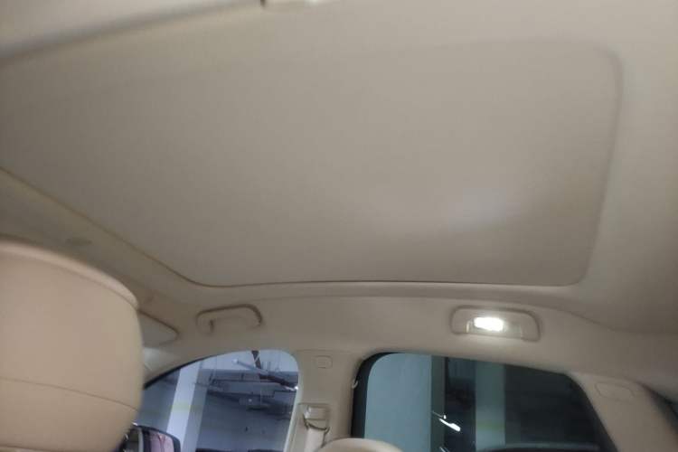 Used Hima AITO M5 2025 Extended-Range Ultra All-Wheel-Drive Version Headliner